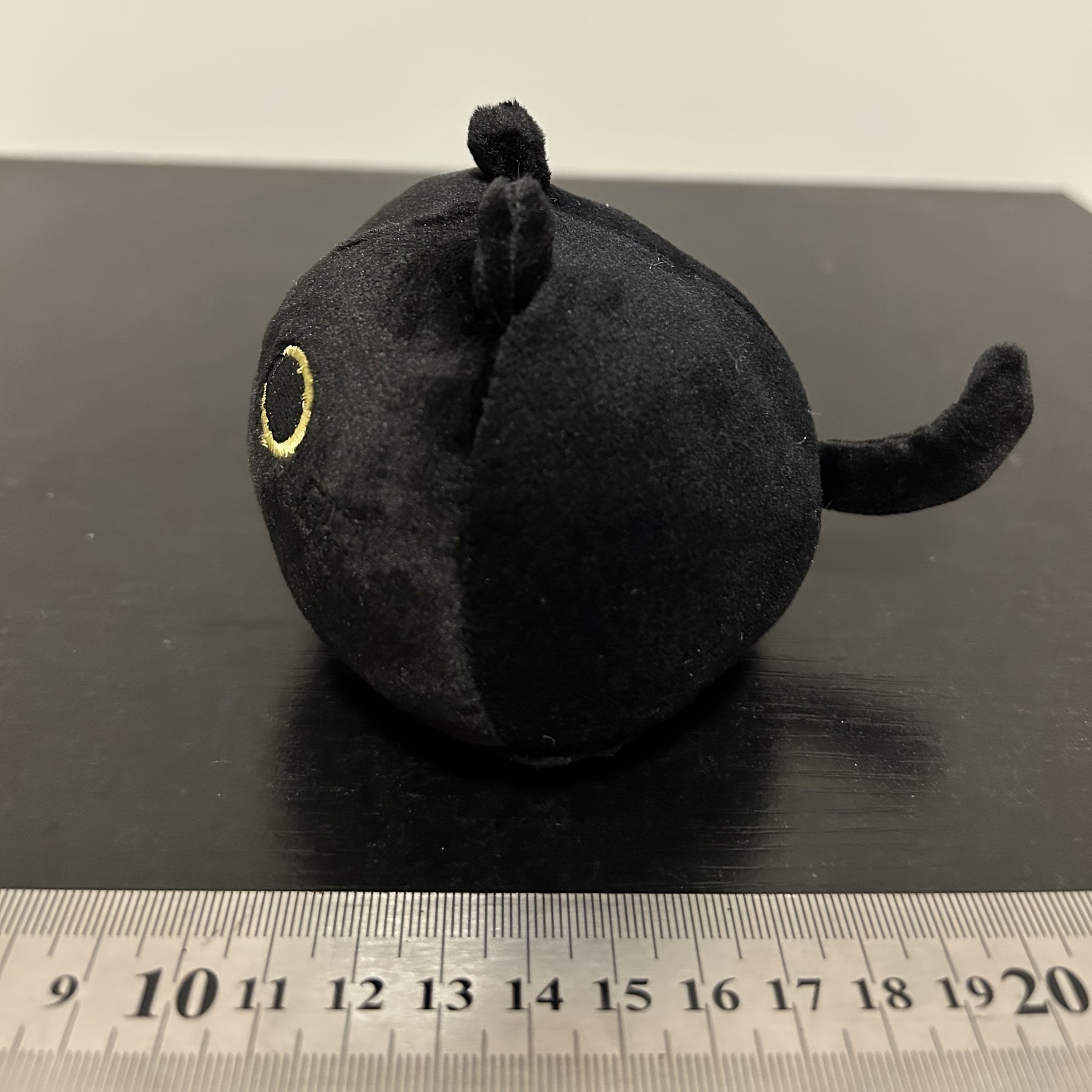 KFX-2224957 Fluffy Black Cat Plush Toy - Soft Stuffed Animal Cushion for Kids and Home Decor