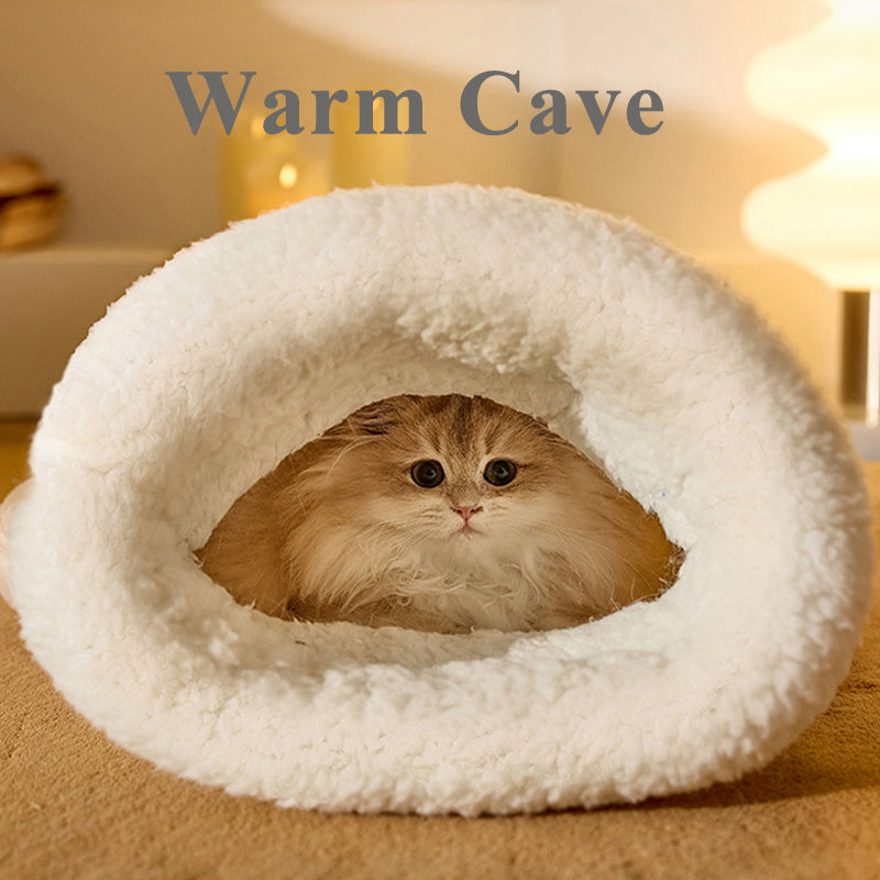 KFX-2248765 Cozy Cat Sleeping Bag with Bear Pattern - Soft Fleece & Supportive Cotton Fiber, 3D Entrance, and Machine Washable