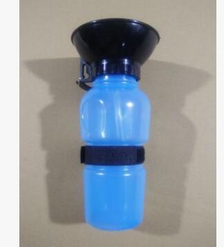 KFX-2267837 Portable Pet Drinking Cup – Lightweight Water Bottle for Outdoor Use, 21.5cm - Ideal for Hydrating Pets on the Go