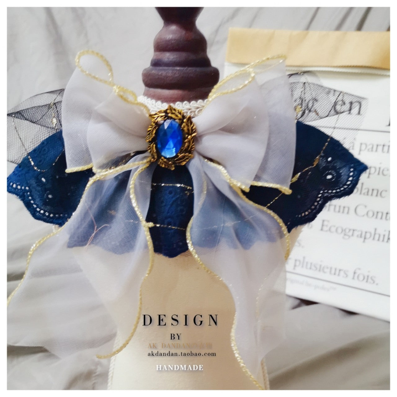 KFX-2279485 Handmade Sapphire Bow Collar Bib for Cats and Dogs with Long Scarf Design