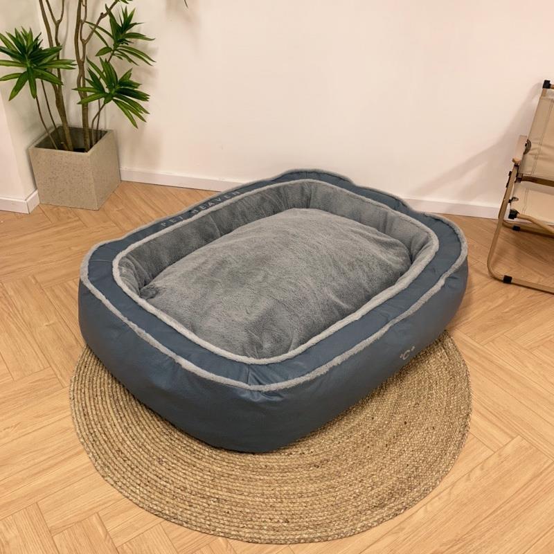 KFX-2314301 Cozy Polyester Cotton Dog Bed in Multiple Sizes for Winter Comfort