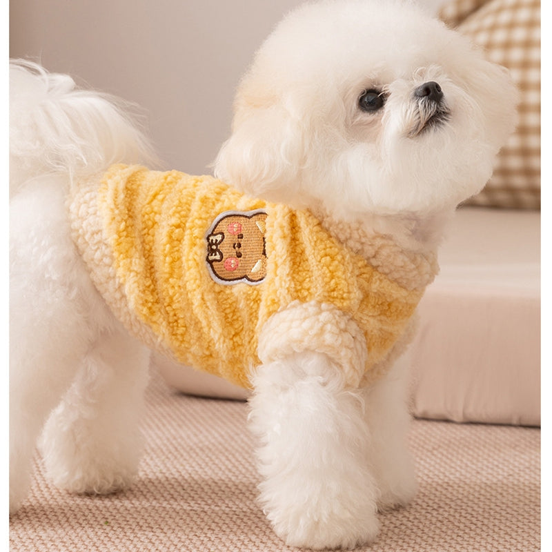 KFX-2314813 Cozy Sherpa Pet Vest with Bear Patch and Integrated Leash Ring for Small to Medium Dogs and Cats