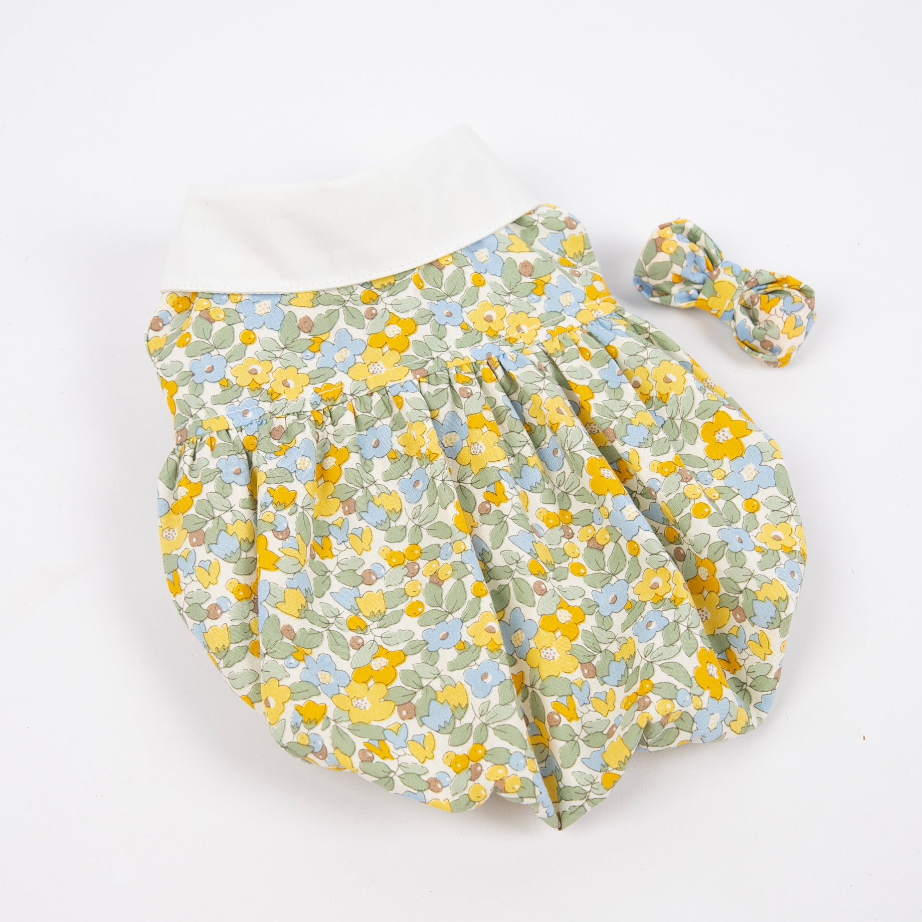 KFX-2337853 Floral Pattern Cotton Camisole for Dogs - Fashionable and Simple Design