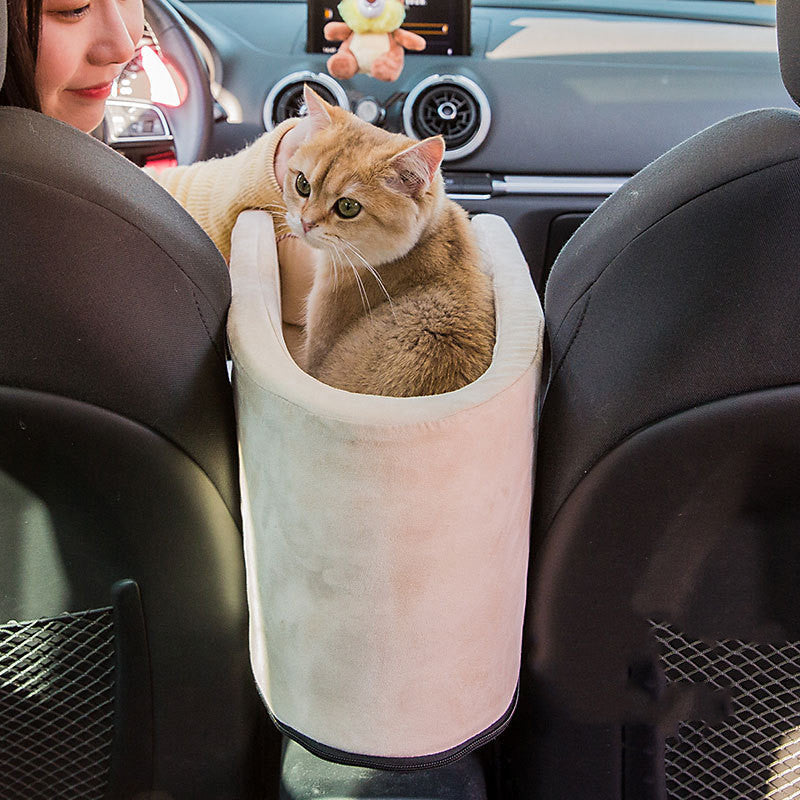 KFX-2364349 Adjustable Dog and Cat Car Seat Bed with Safety Hook and Machine Washable Design