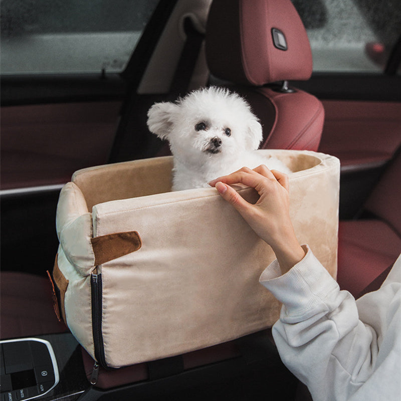 KFX-2364349 Adjustable Dog and Cat Car Seat Bed with Safety Hook and Machine Washable Design