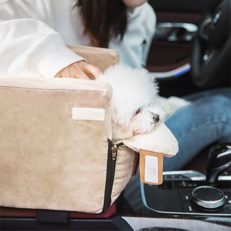 KFX-2364349 Adjustable Dog and Cat Car Seat Bed with Safety Hook and Machine Washable Design
