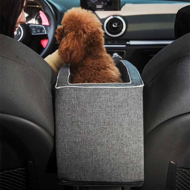KFX-2364349 Adjustable Dog and Cat Car Seat Bed with Safety Hook and Machine Washable Design