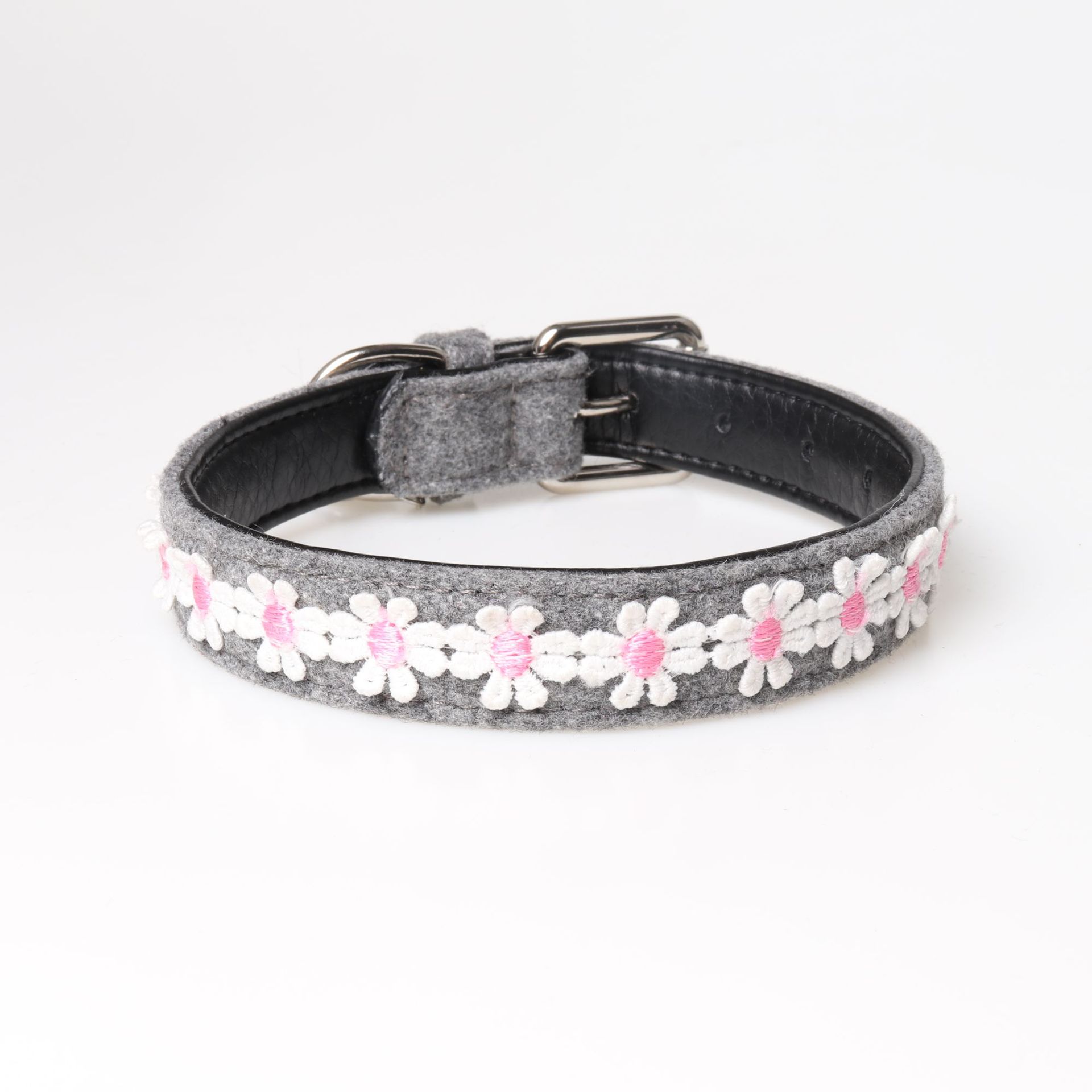 KFX-2389309 Embroidered PU Dog Collar with Adjustable Pet Chain Ring for Stylish Pet Wear