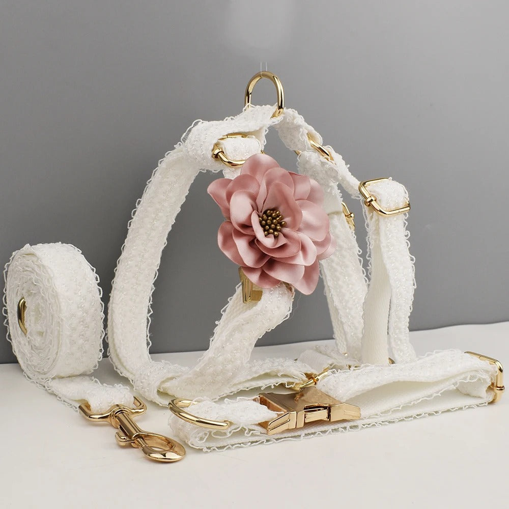 KFX-2395069 Elegant White Lace Pet Vest Set with Collar and Leash
