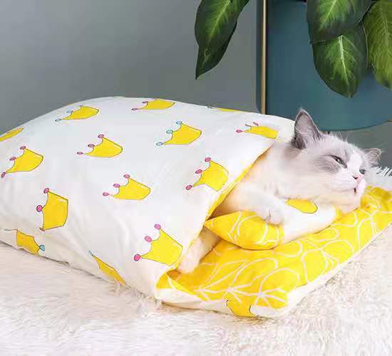 KFX-2408637 Warm Cat Sleeping Bag with Removable Cover - Semi-Closed Pet Nest for Autumn and Winter
