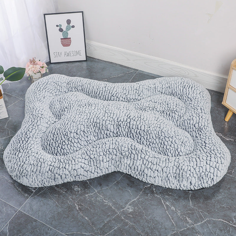 KFX-2502973 Universal Rose Pattern Plush Pet Mat for Dogs and Cats in Various Sizes and Colors