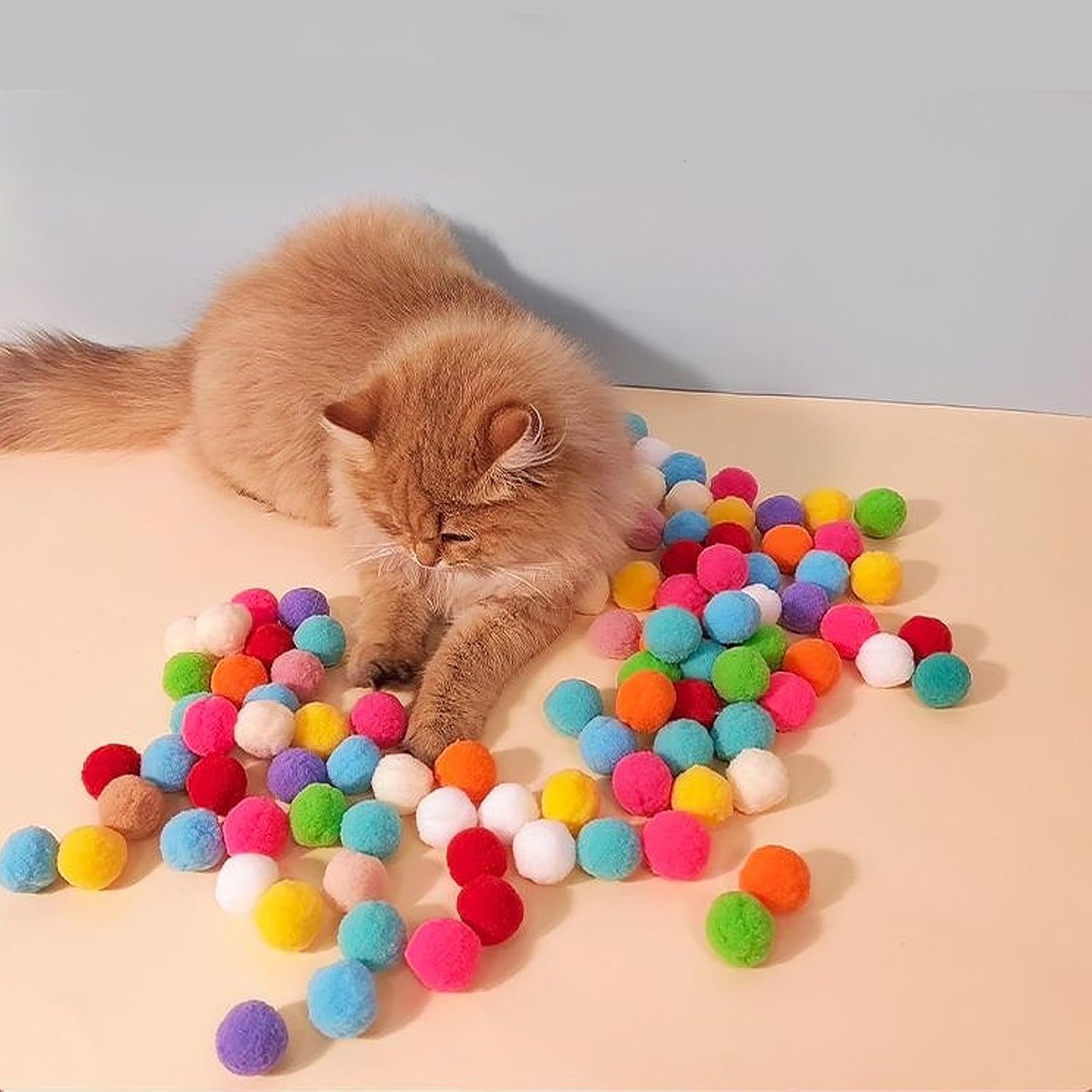 KFX-2504381 Interactive Cat Toy with Plush Ball Launcher and 20 Pom Pom Balls for Indoor Play