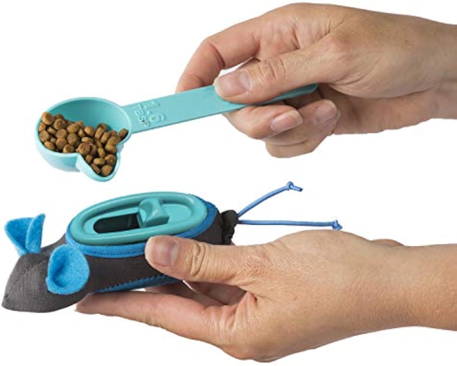 KFX-2531389 Interactive Indoor Hunting Treat Dispenser for Cats with Adjustable Feeder and Fabric Skin
