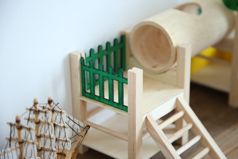 KFX-2542909 Wooden House Hamster Castle - Spacious Pet Playhouse for Small Animals