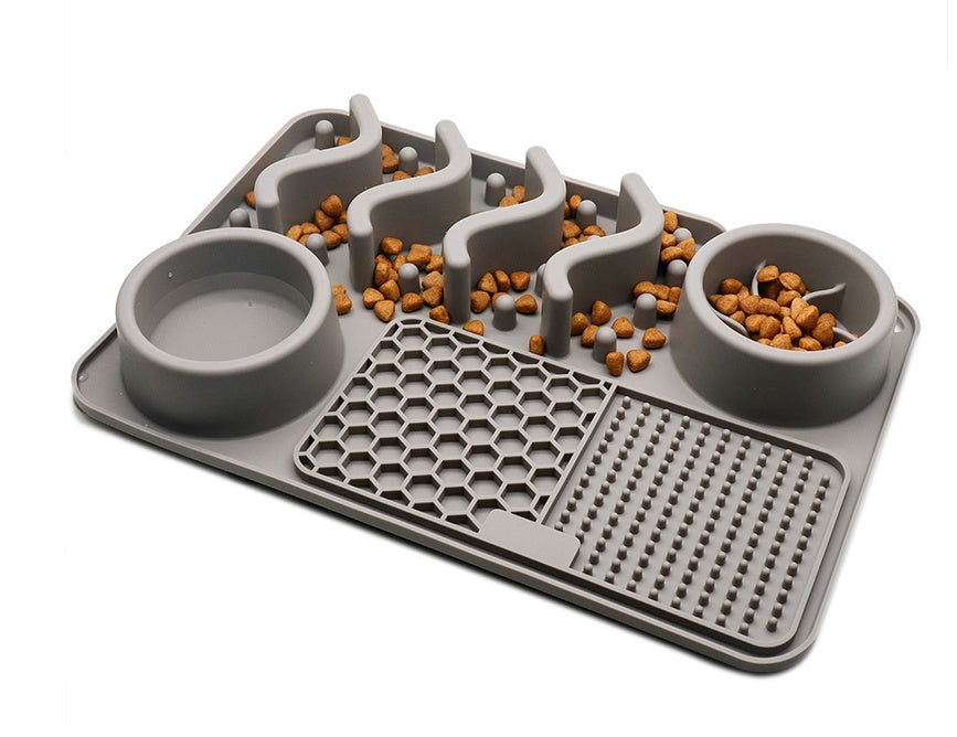KFX-2634045 Multi-Functional Silicone Pet Licking Mat for Slow Feeding and Outdoor Use