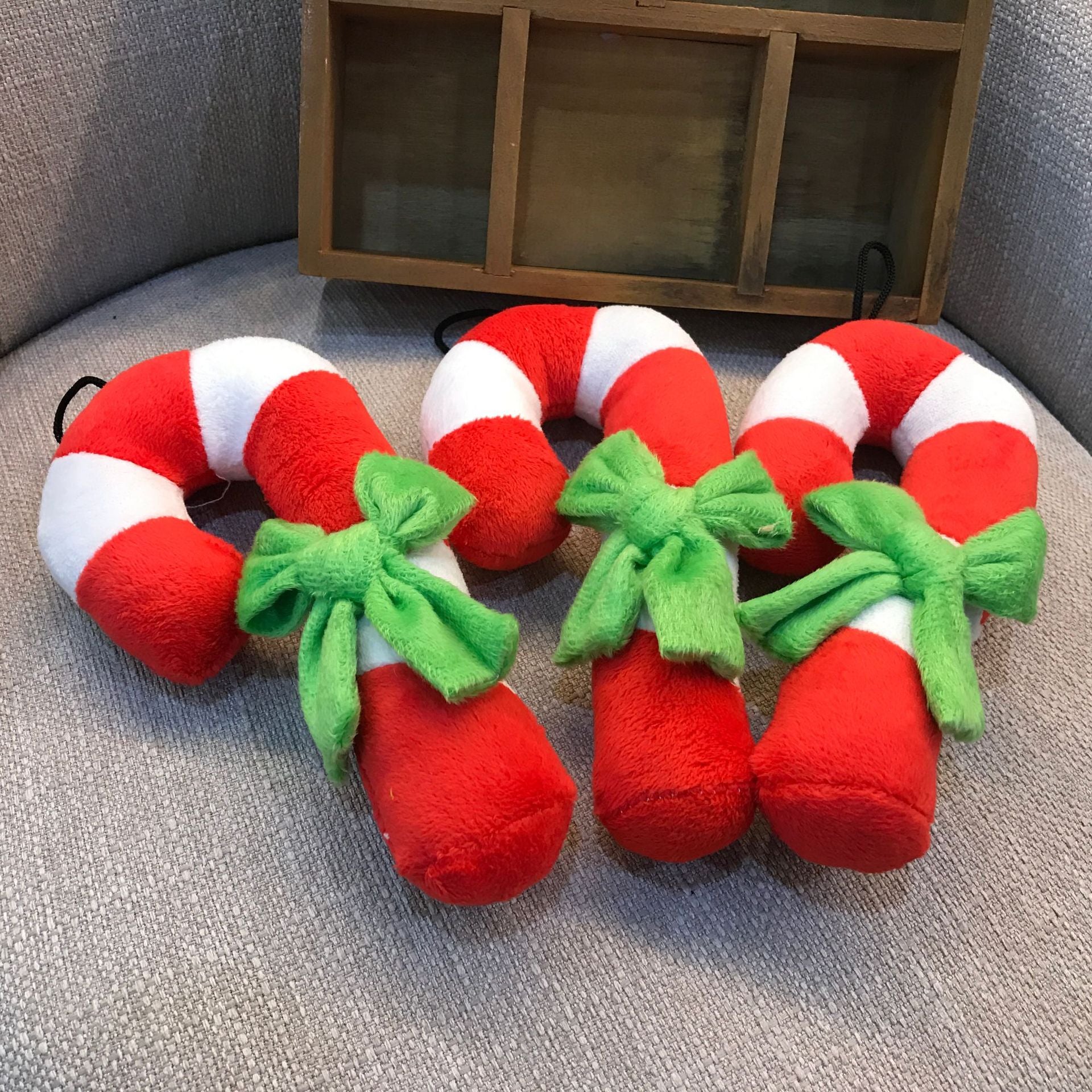 KFX-2654269 Christmas Candy Cane Plush Pet Toy - Sounding Design, 21x10cm