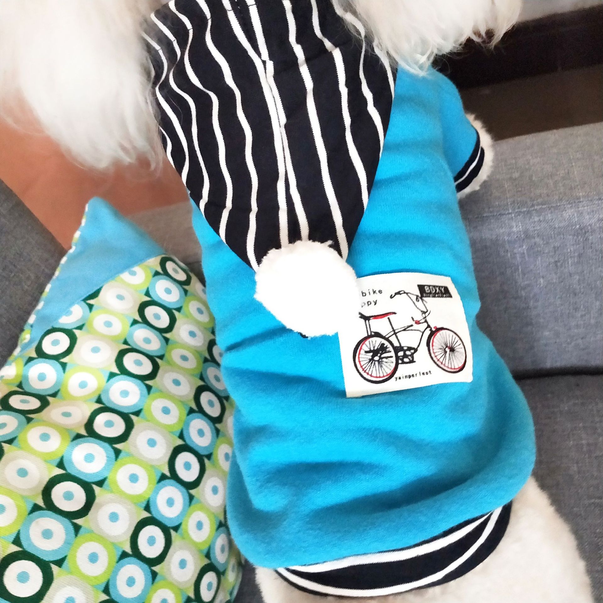 KFX-2687293 Casual Cotton Clothes for Pets - Soft and Comfortable Spring/Summer Wear in Blue and Grey
