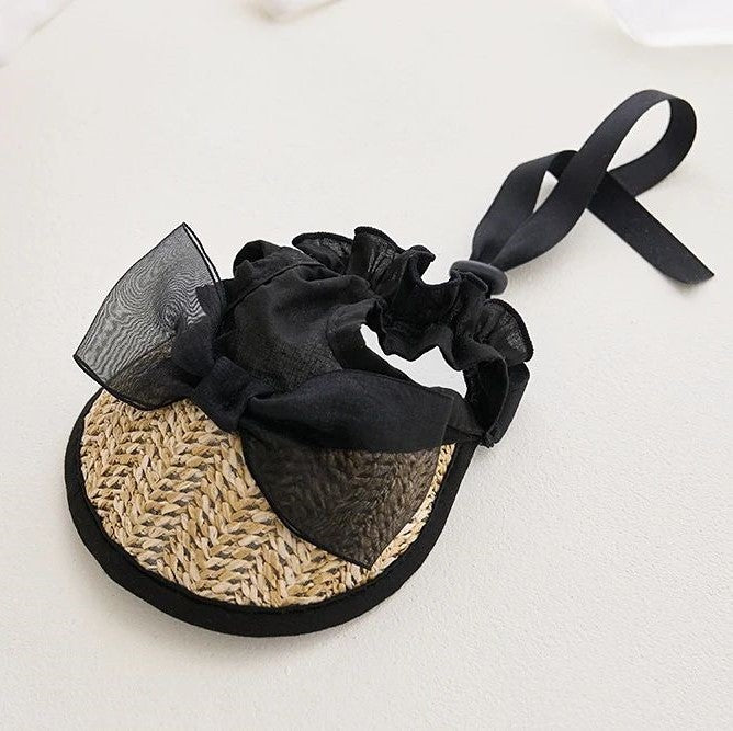 KFX-2688573 Adjustable French Straw Sun Hat for Pets with Elegant Lace and Flower Designs