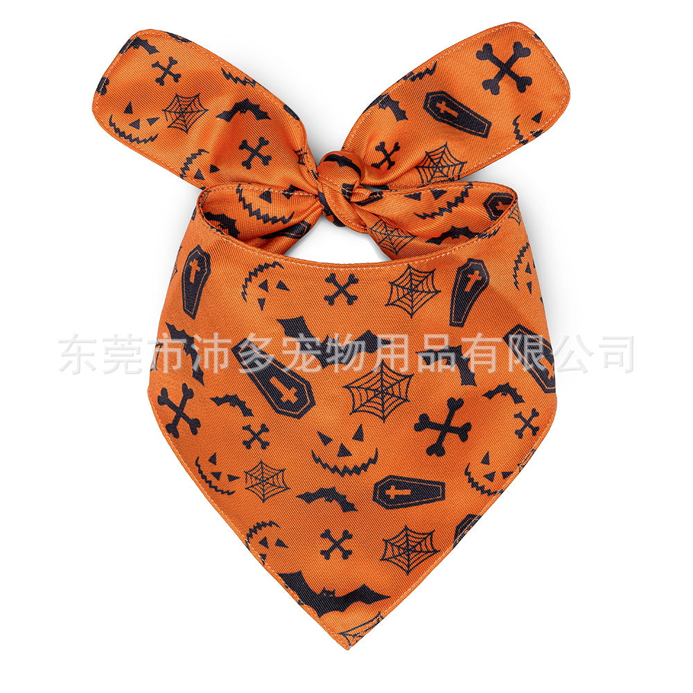 KFX-2695357 Halloween Triangle Dog Saliva Towel - Double Layer Polyester with Bat, Skull, and Pumpkin Designs