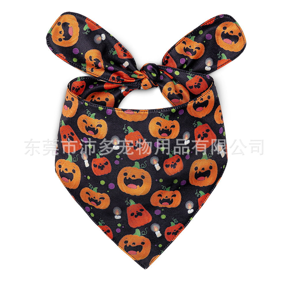 KFX-2695357 Halloween Triangle Dog Saliva Towel - Double Layer Polyester with Bat, Skull, and Pumpkin Designs