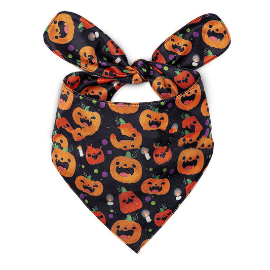 KFX-2695357 Halloween Triangle Dog Saliva Towel - Double Layer Polyester with Bat, Skull, and Pumpkin Designs
