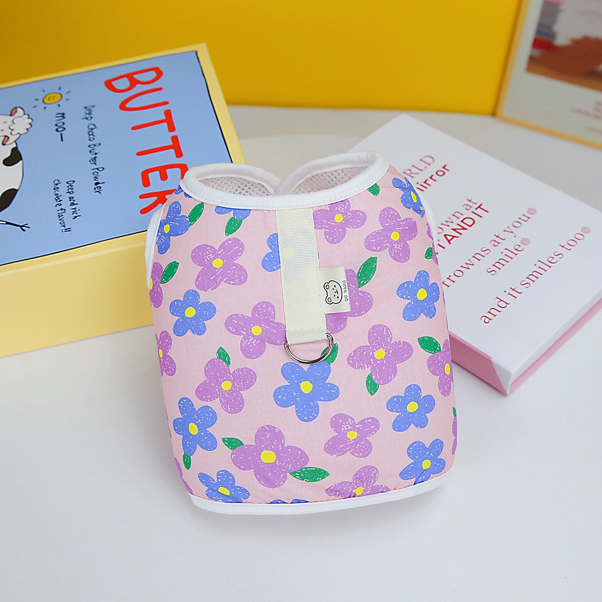KFX-2781117 Chest and Back Traction Vest for Dogs with Lead Rope - Cotton and Floral Design in Light Blue, Light Yellow, and Pink