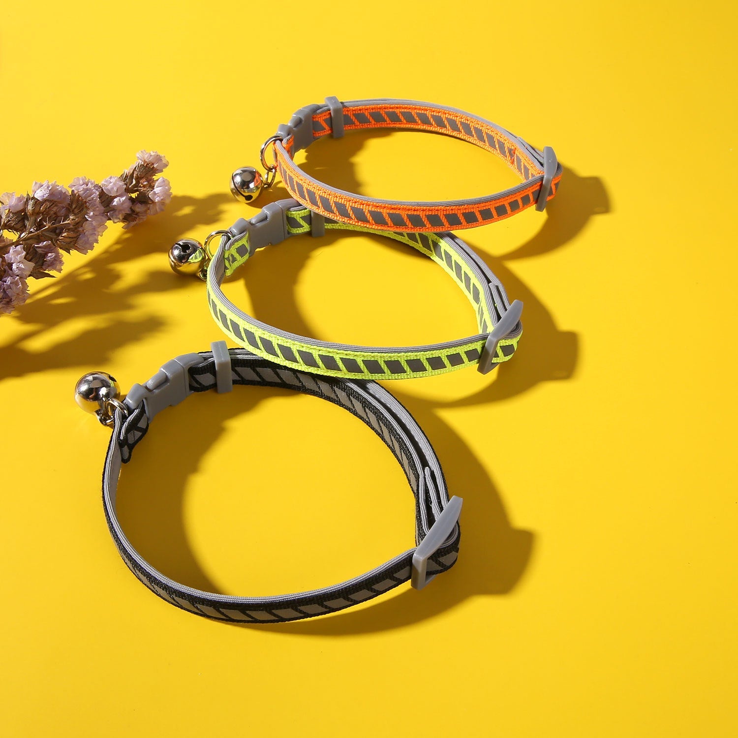 KFX-2782525 Reflective Outdoor Pet Collar with Soft Resin Buckle - Adjustable Neck Circumference 20-34cm