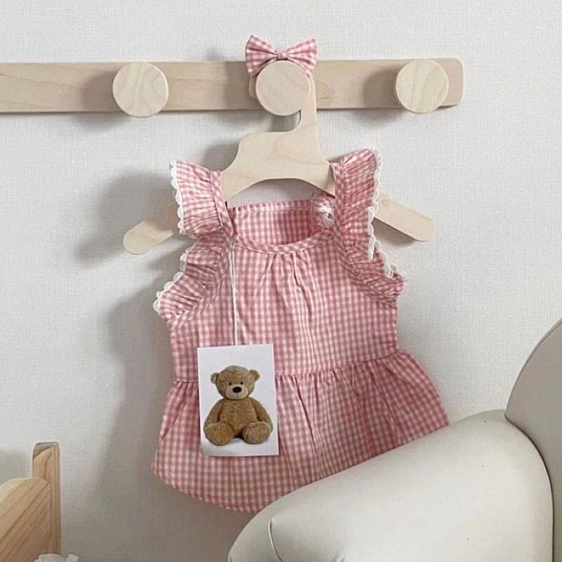 KFX-2790845 Summer Pink Dog Vest with Strap Lace Skirt and Hair Clip