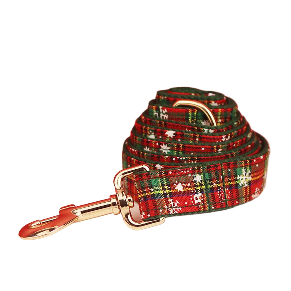 KFX-2803261 Christmas Snowflake Pet Collar Set - Green Background, Includes Collar, Leash, Bow, and Vest