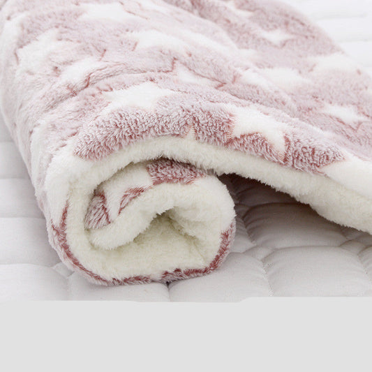 KFX-2836413 Pet Blanket for Cats and Dogs - Soft Coral Fleece, Moisture-Resistant, Non-Slip Design, Machine Washable