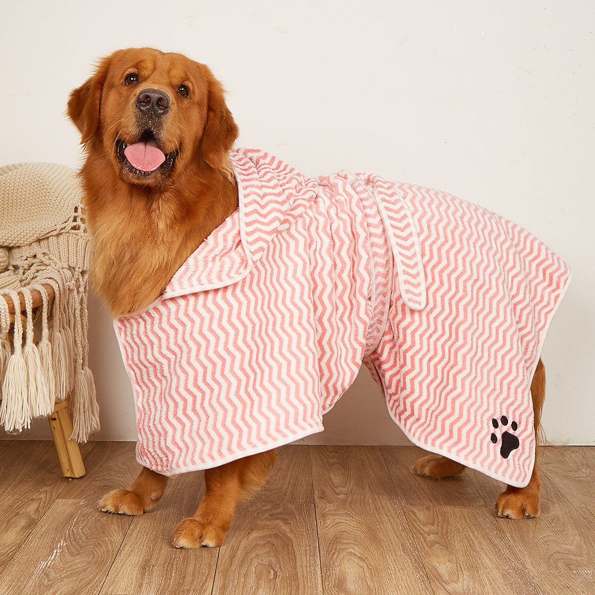 KFX-2877245 Microfiber Bathrobe Towel for Dogs and Cats - Water-Absorbent, Fashionable Design in Yellow and Grey