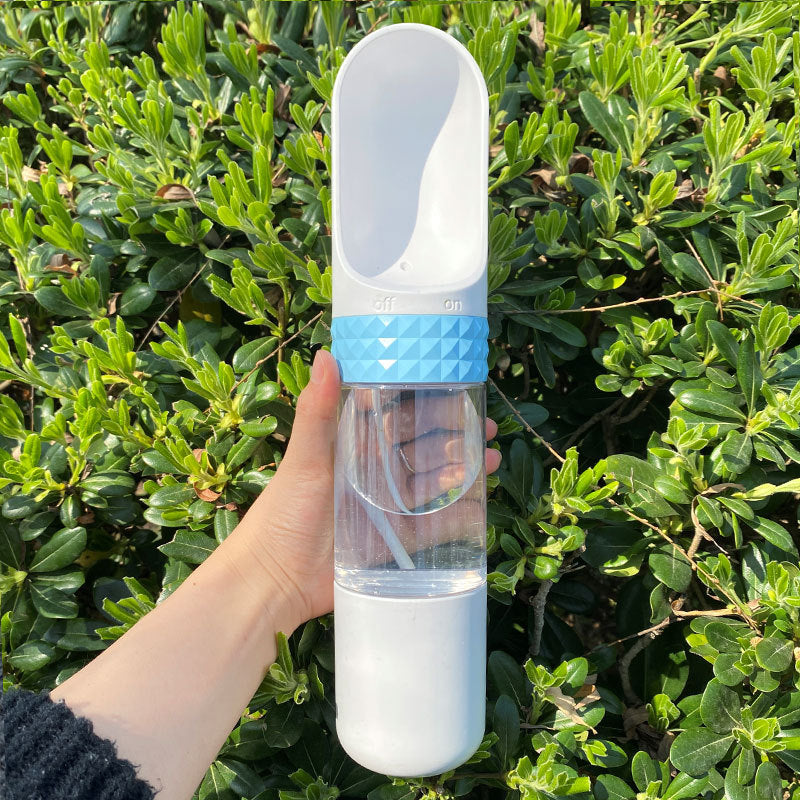 KFX-2884669 Portable Dog Water Bottle Dispenser with Easy Lock Feature for Outdoor Travel and Hydration