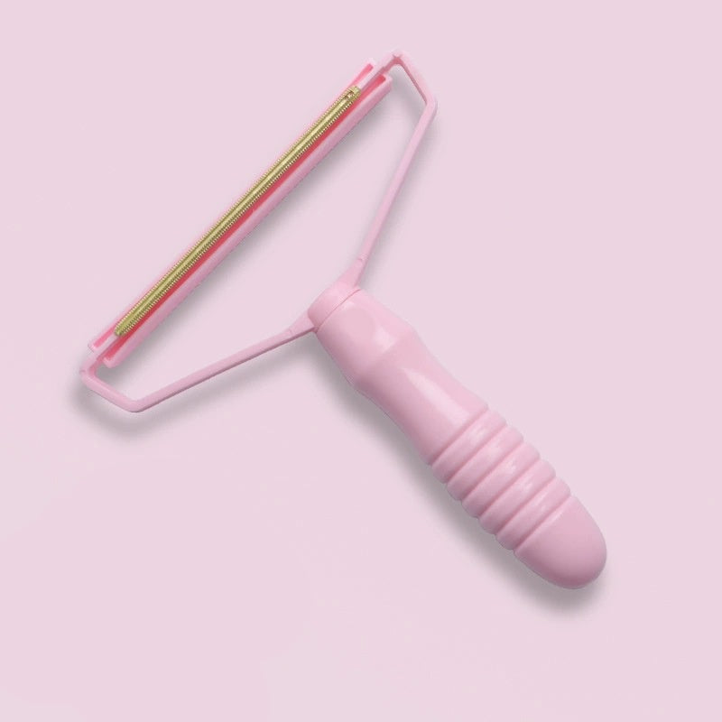 KFX-2913085 Portable Manual Fabric Shaver and Pet Hair Remover for Clothing, Furniture, and Carpets