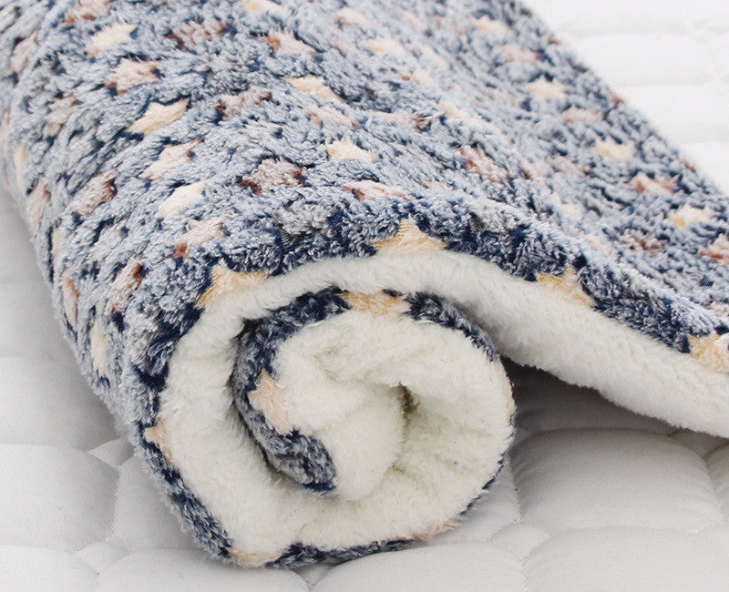 KFX-2928957 Padded Flannel Dog Mat for Comfort and Warmth in Various Cute Patterns