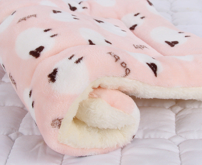 KFX-2928957 Padded Flannel Dog Mat for Comfort and Warmth in Various Cute Patterns