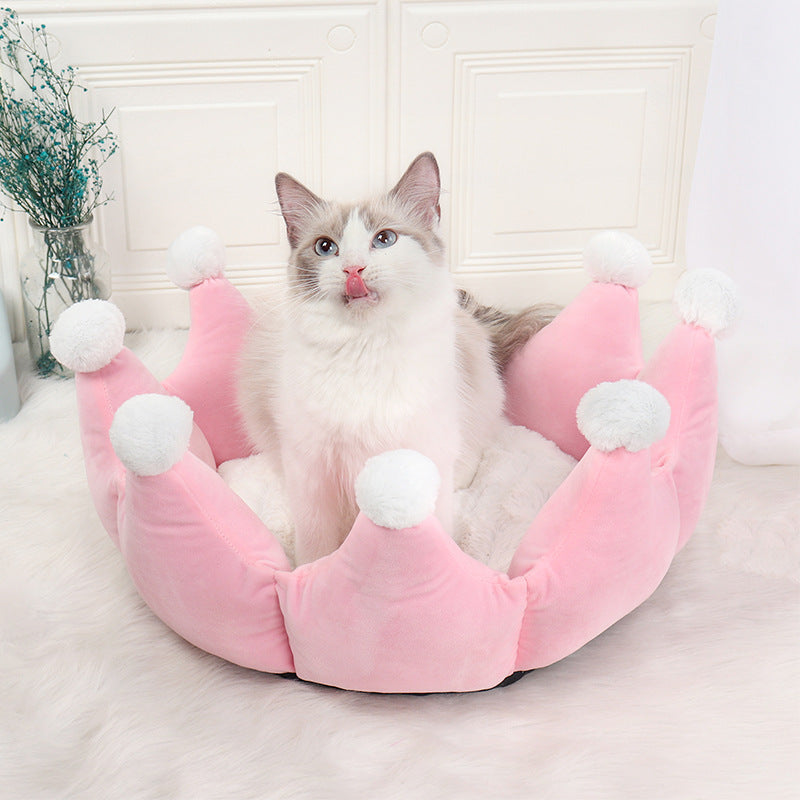 KFX-2942653 Cozy Autumn and Winter Crown Sleeping Nest - Super Soft Fluff Seat Cushion in Pink, Gray, and Khaki