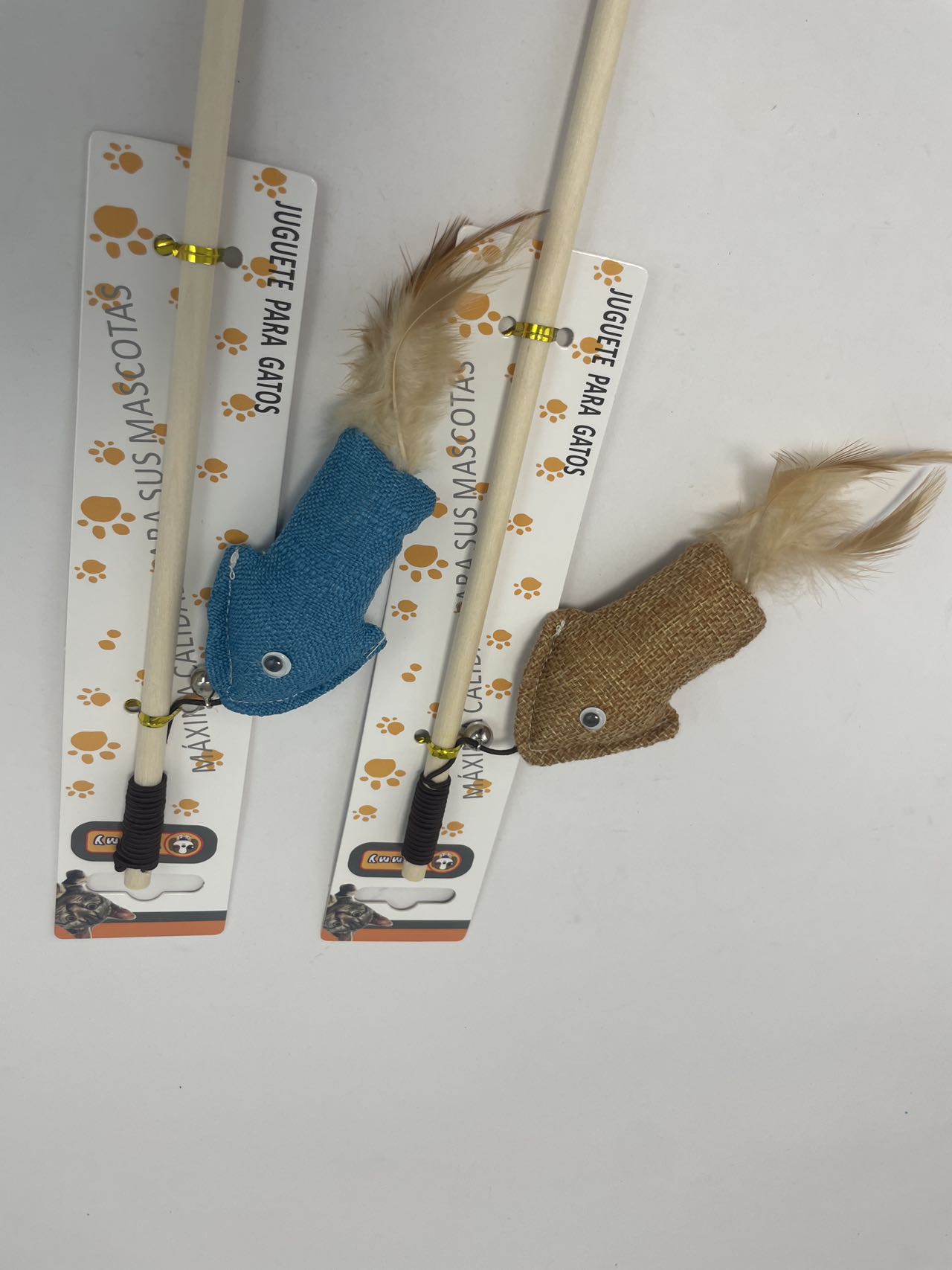 KFX-2954941 Interactive Cat Teaser Wand for Engaging Playtime