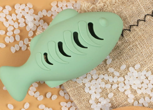 KFX-3020477 Silicone Animal Cat Toy in Blue, Green, and Beige