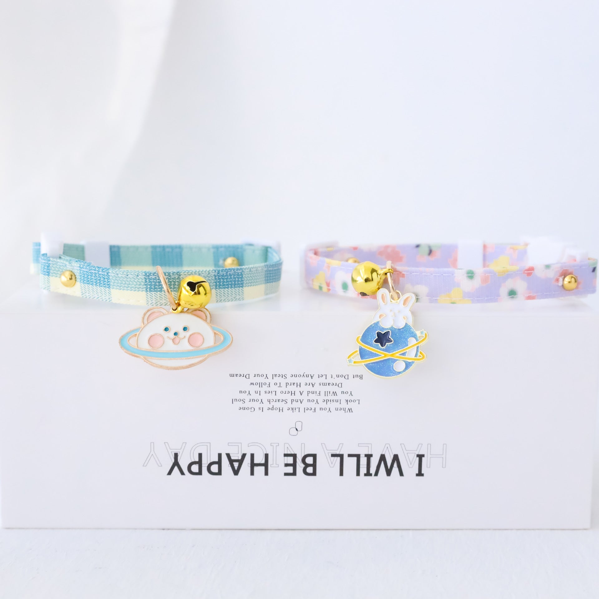 KFX-3033149 Fashionable Safety Pet Collar with Bell for Dogs and Cats - Adjustable Polyester Design