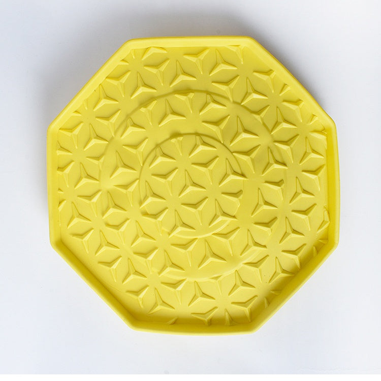 KFX-3040701 Colorful Pet Silica Gel Lick Mat with Suction Cups for Mess-Free Treat Time