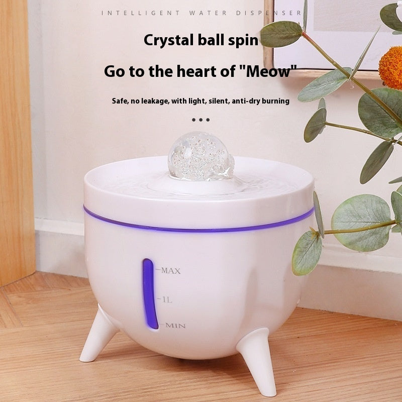 KFX-3048509 Crystal Ball Pet Water Dispenser with Automatic Circulation, 1800ml Capacity