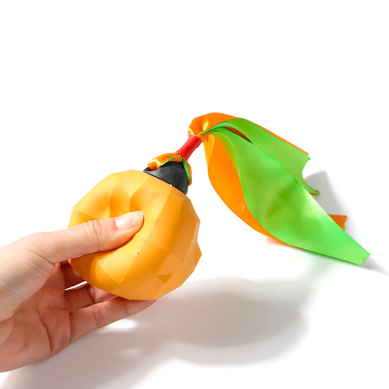 KFX-3053245 Dog Chew Toy Ball with Squeak and Snack Features - Durable Rubber Design in Various Colors