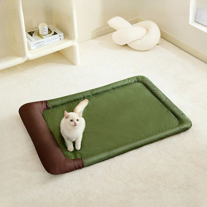 KFX-3071549 Waterproof Oxford Cloth Dog Cushion for Medium and Small Pets - Four Seasons Universal Sleeping Pad