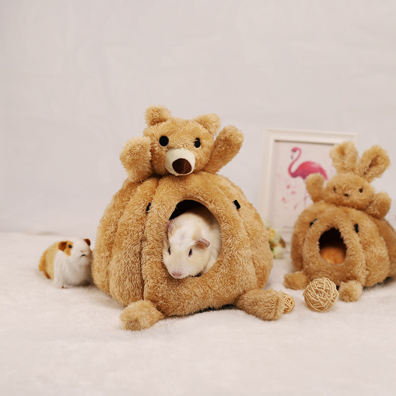 KFX-3079485 Cozy Arctic Velvet Pumpkin Nest for Small Animals - Hamsters, Hedgehogs, Ferrets, and More