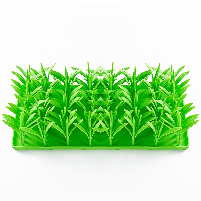 KFX-3109053 Silicone Non-Slip Pet Feeding Mat with Creative Grass Design for Dogs and Cats