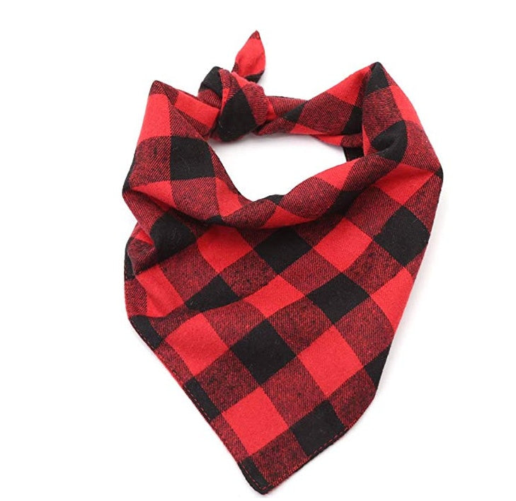 KFX-3121341 Classic Plaid Dog Scarf and Saliva Towel in Red/Black or Black/White - S & M Sizes Available