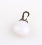 KFX-3170621 LED Clip-On Night Light Pendant for Pet Collars - Flashing Safety Light with 3 Modes, Weather Resistant