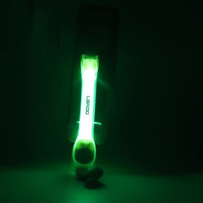 KFX-3210301 Luminous Jelly Adjustable Dog Walking Belt for Enhanced Visibility