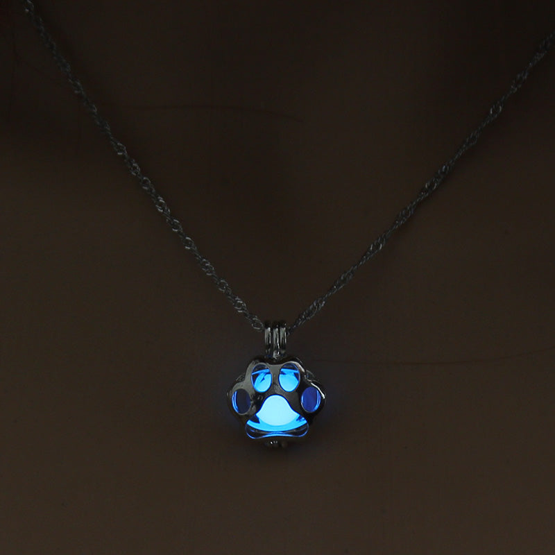 KFX-3236157 Animal Night Light Necklace with Drop Light Design, 45 cm Chain Length, Compact Size 2.1 x 1.6 cm