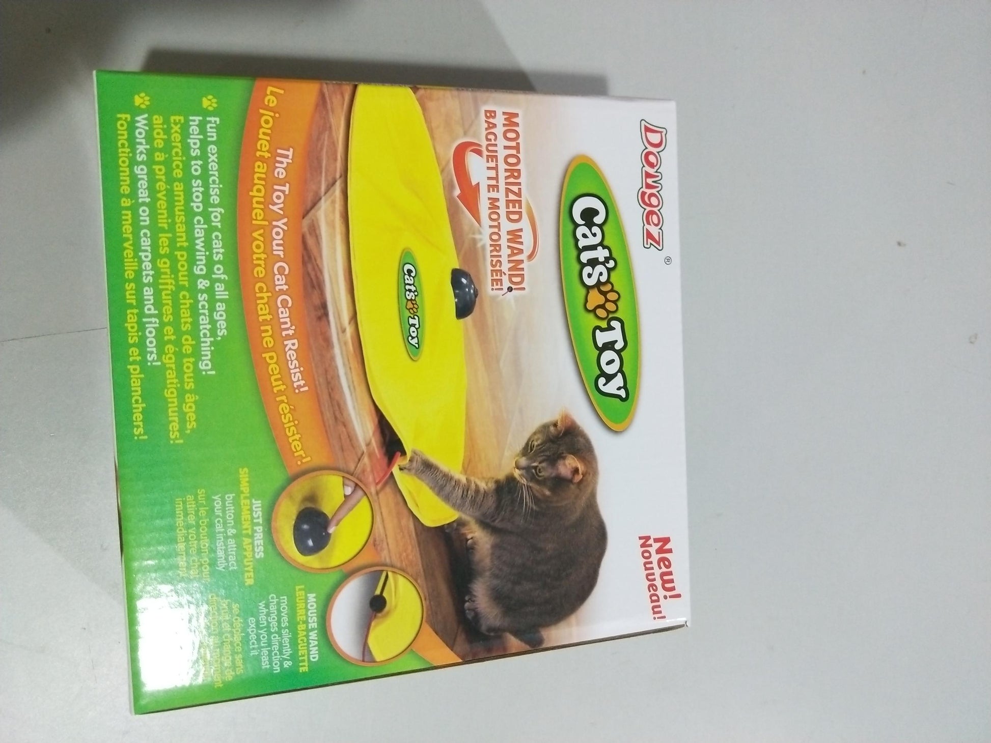 KFX-3267133 Four-Speed Electric Amusement Plate for Cats with Rotating Toy and Adjustable Speed